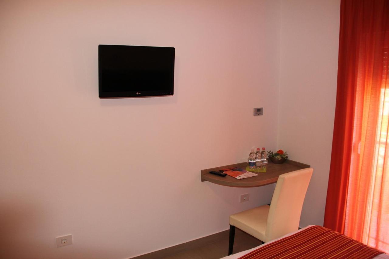 Guesthouse Ošterija Branik Kamer foto